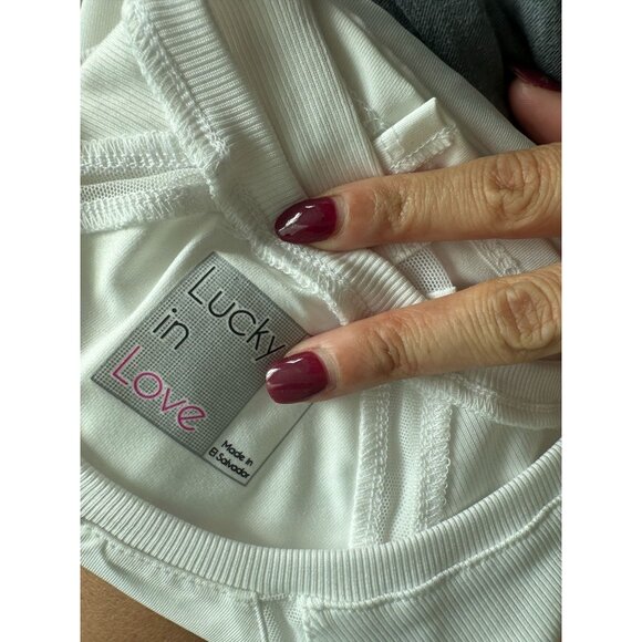 LUCKY IN LOVE White Crewneck Tee Size M NEW New with tags - Picture 6 of 6